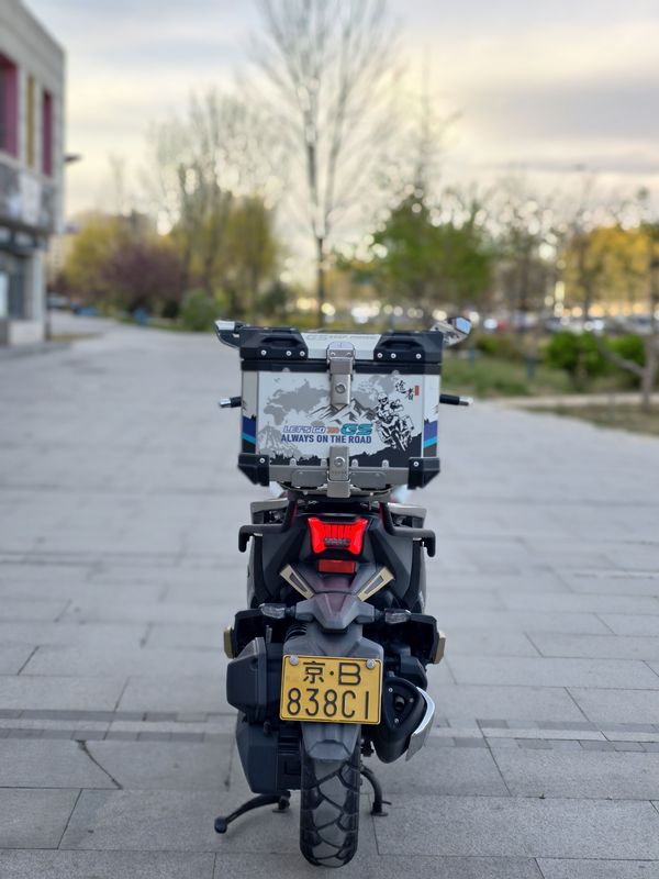 二手三阳哈士奇 Husky ADV150