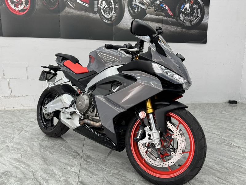 二手阿普利亚RS 660 