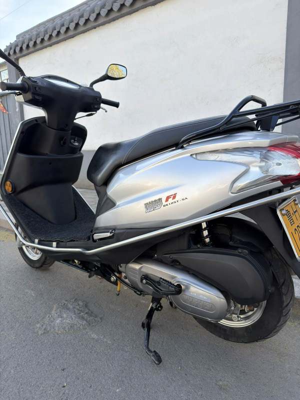 二手济南铃木瑞梦 UM125