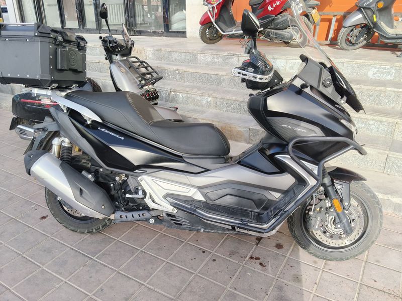 二手大阳V锐 ADV350