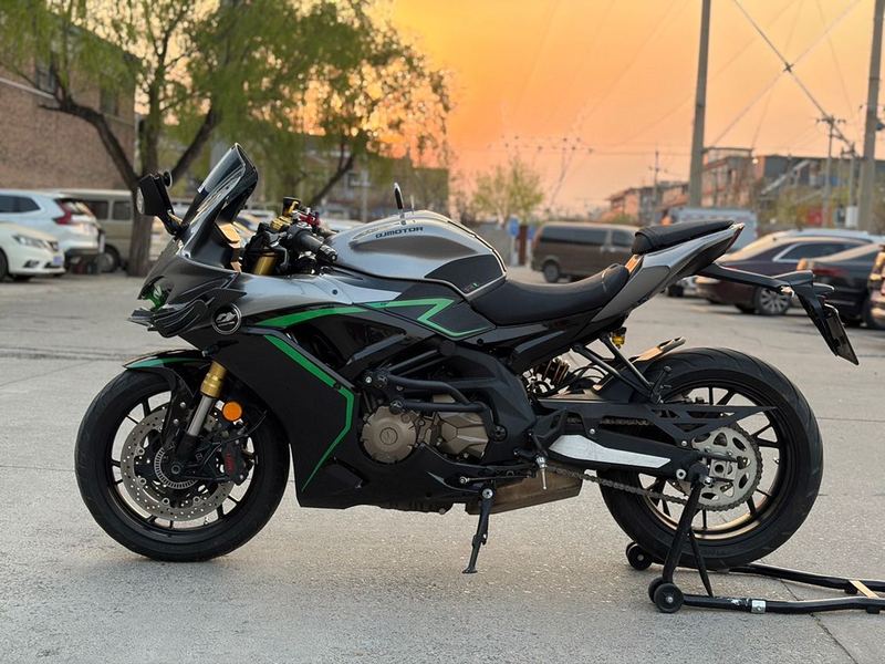 二手QJMOTOR赛600