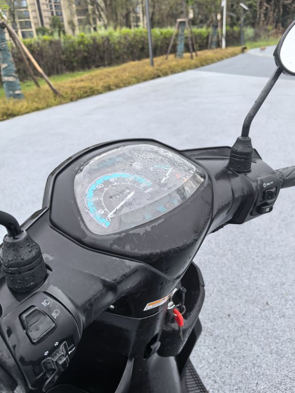 二手建设雅马哈旭鹰125