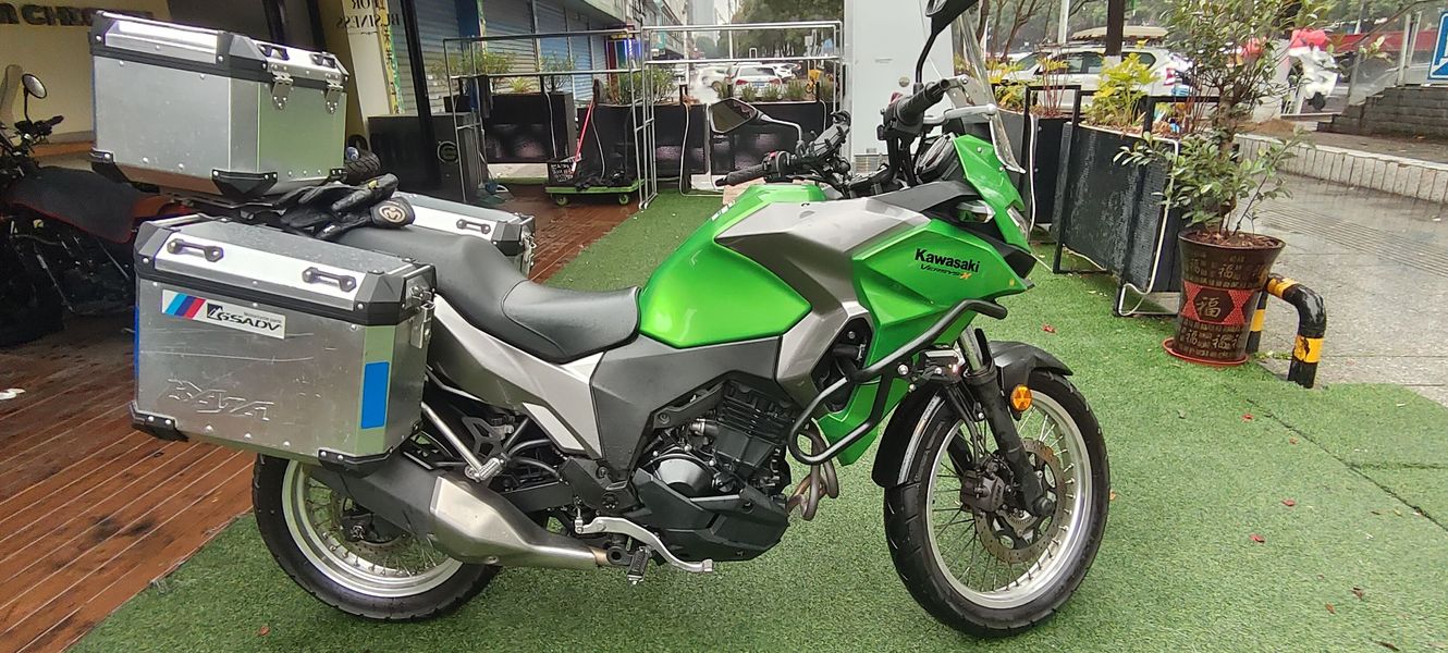 二手川崎Versys-X 300 