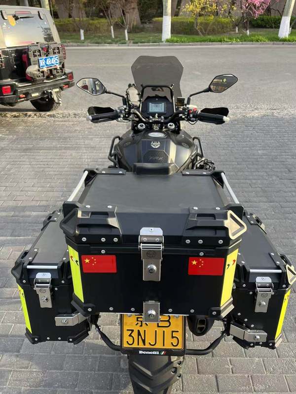 二手贝纳利TRK552