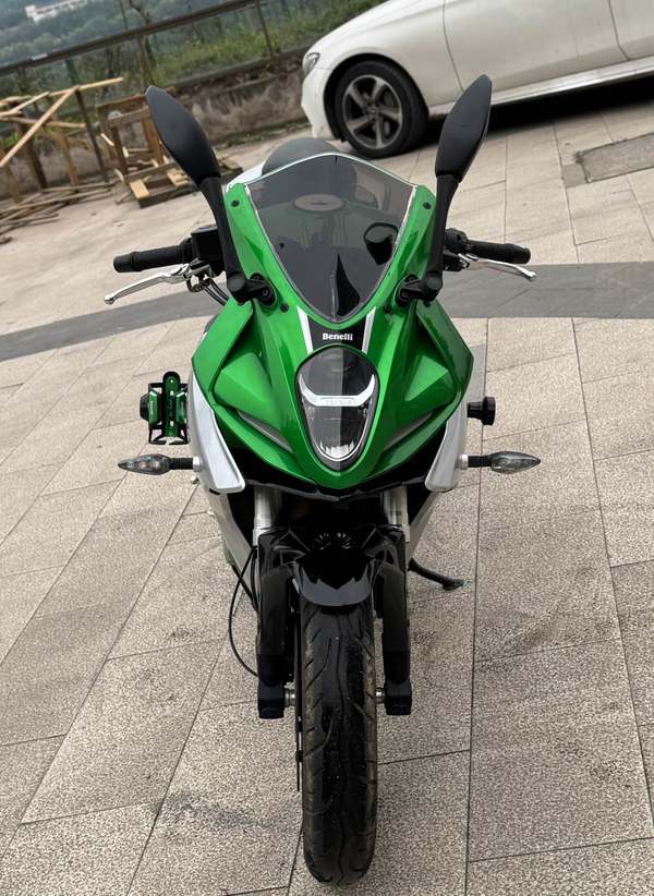 二手贝纳利龙卷风 Tornado 252R