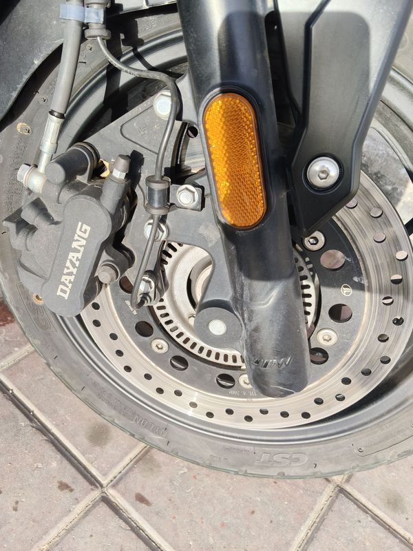 二手大阳V锐 ADV350