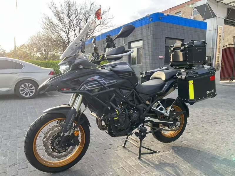 二手贝纳利TRK552