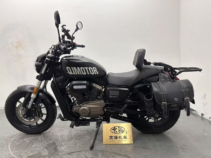 二手QJMOTOR闪300