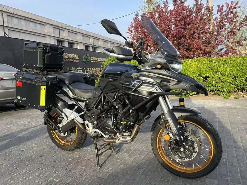 二手贝纳利TRK552