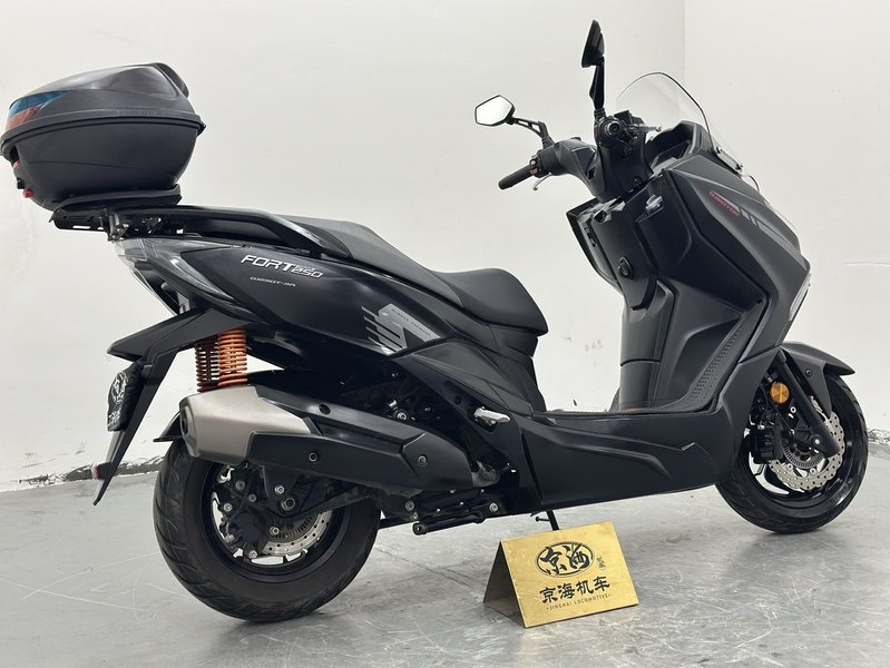 二手QJMOTOR鸿250