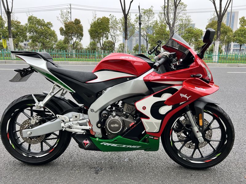 二手宗申阿普利亚GPR250R