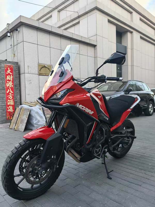 二手摩托莫里尼X-Cape 650