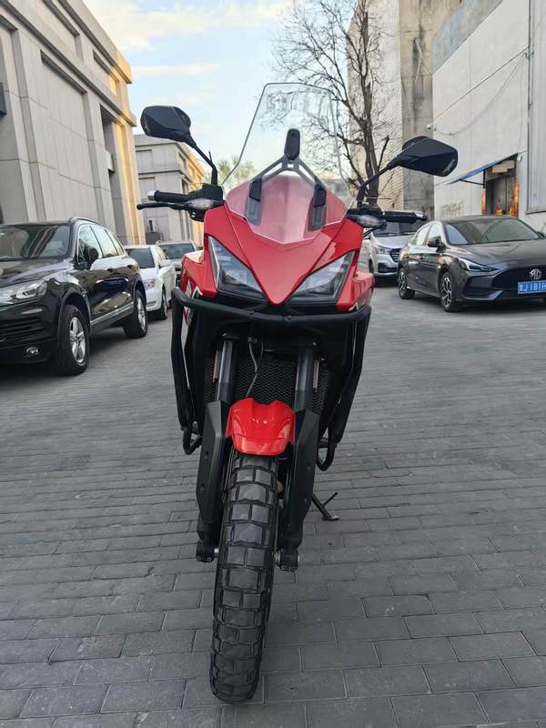 二手摩托莫里尼X-Cape 650