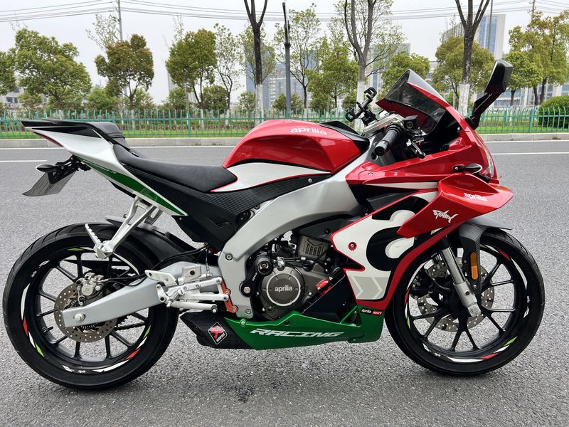 二手宗申阿普利亚GPR250R