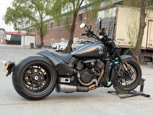 二手香帅金刚狼800S