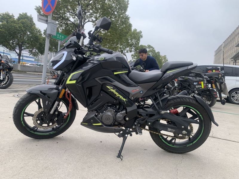 二手贝纳利小迅龙 BN150S