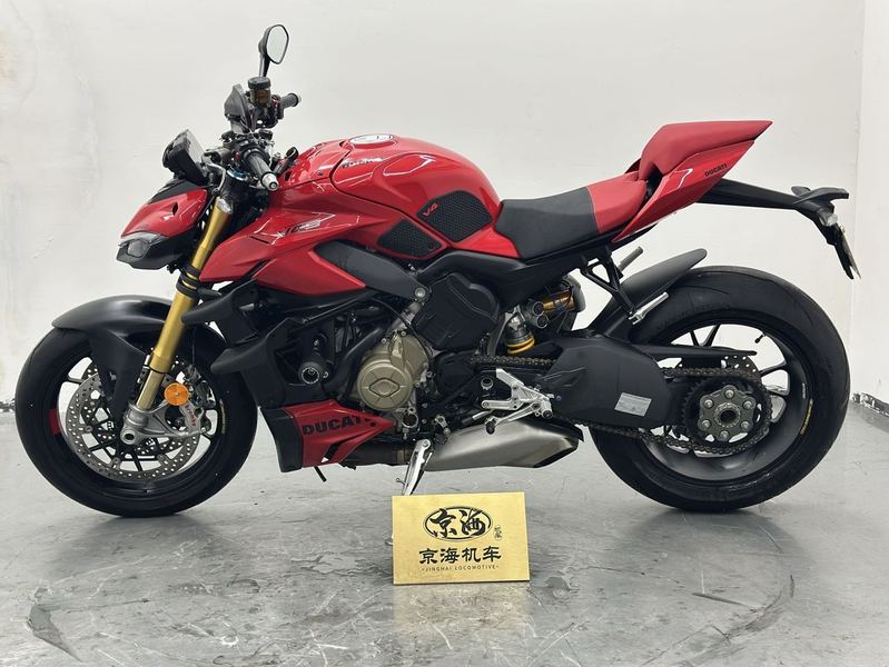 二手杜卡迪Street Fighter V4