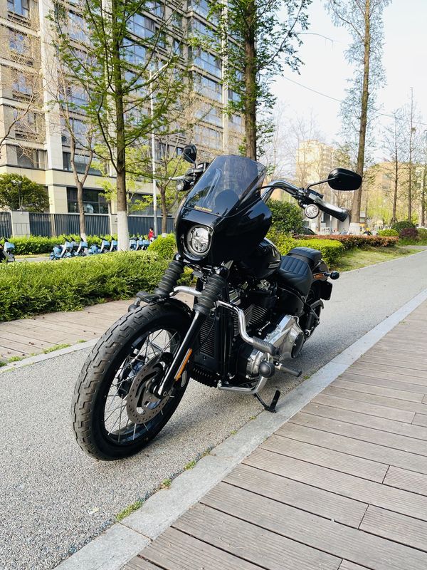 二手哈雷戴维森街霸 Street Bob