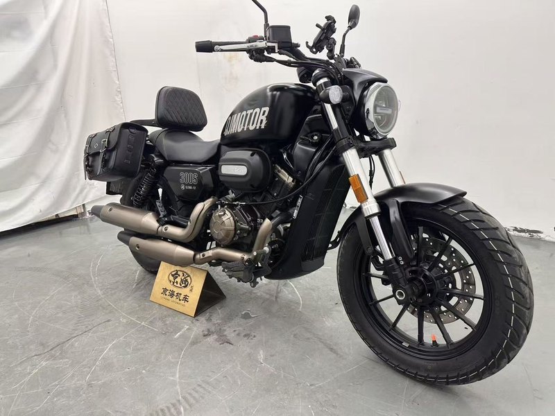 二手QJMOTOR闪300