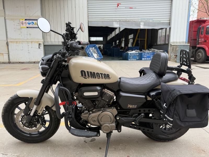 二手QJMOTOR闪300