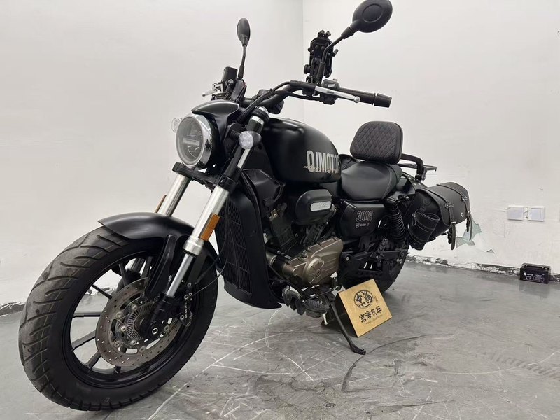 二手QJMOTOR闪300