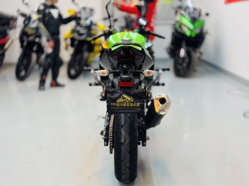 二手川崎Ninja 400