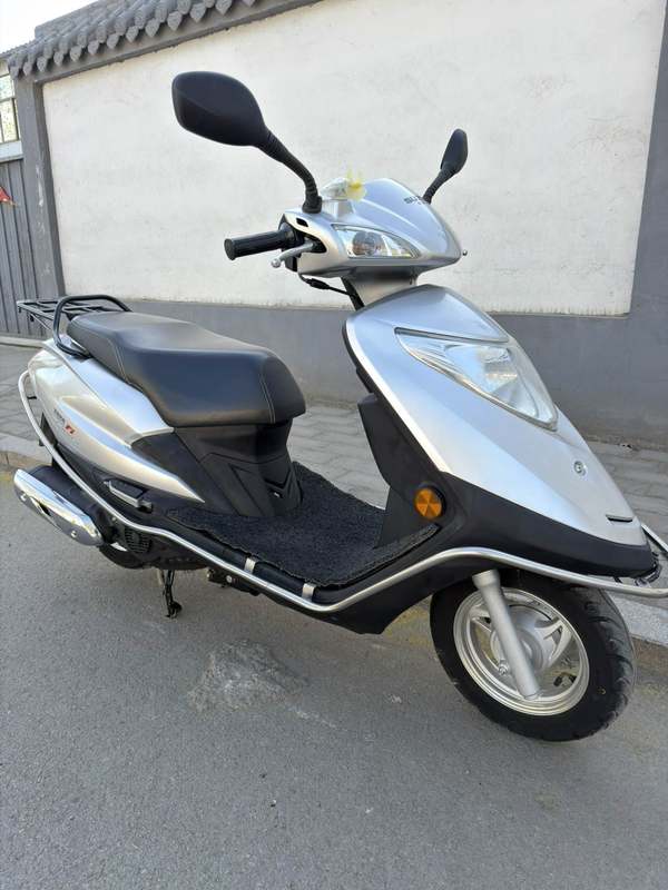 二手济南铃木瑞梦 UM125