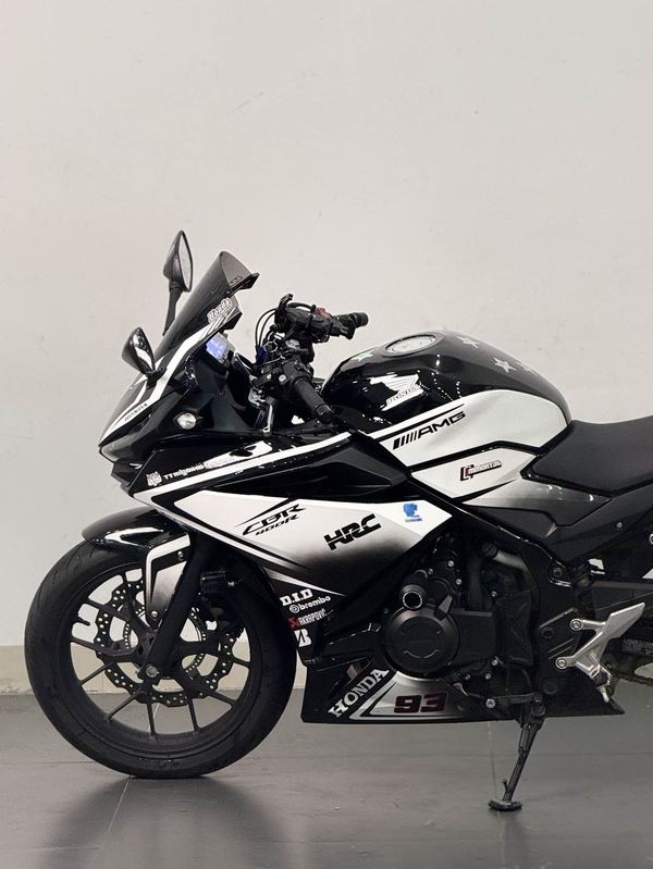 二手本田CBR400R