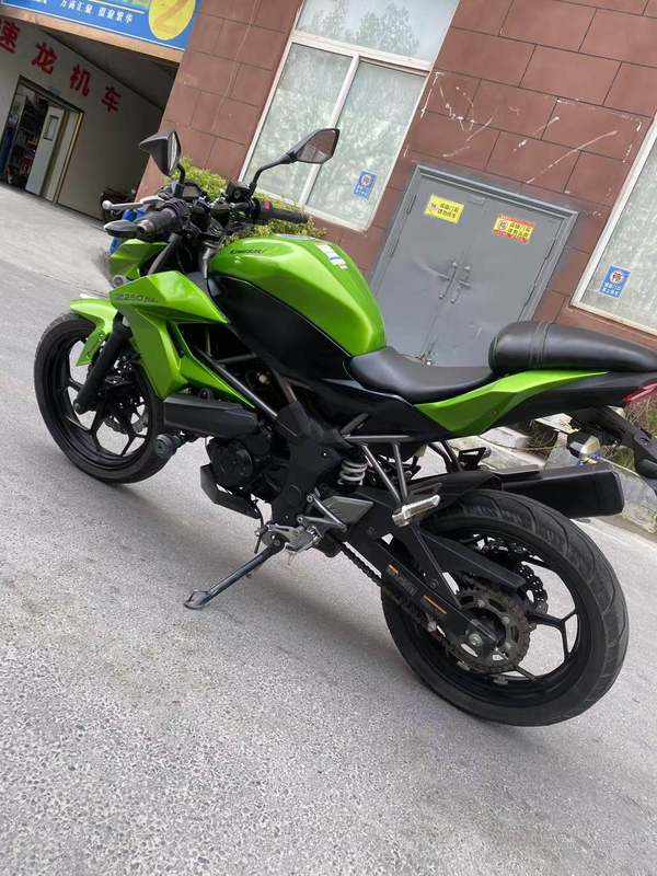 二手川崎Z 250 ABS