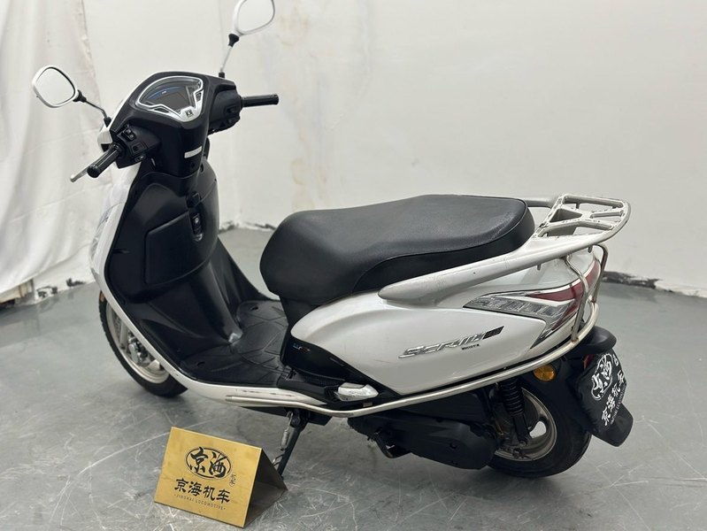 二手五羊本田SCR110 佳御