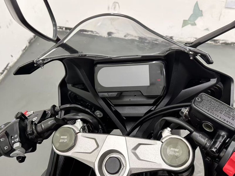 二手本田CBR650R