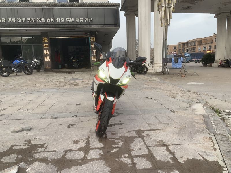 二手雅马哈YZF-R3