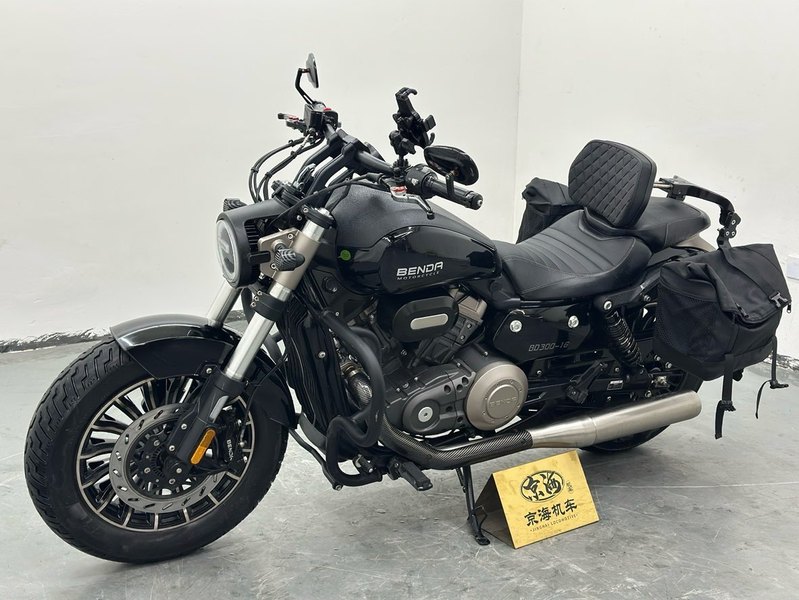 二手奔达Rock300 灰石