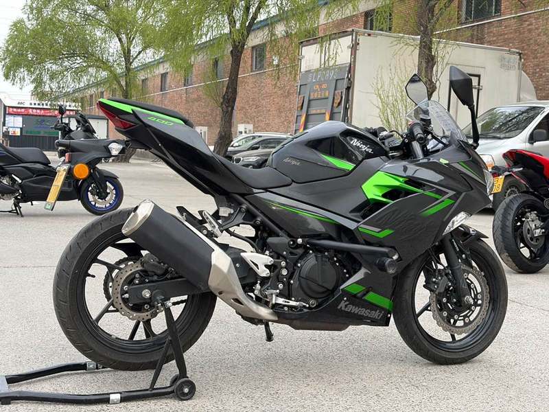 二手川崎Ninja 400