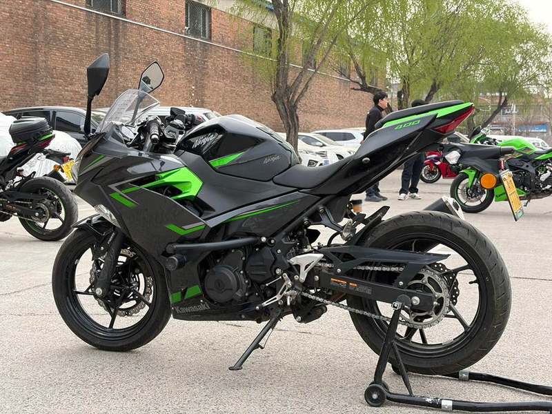 二手川崎Ninja 400