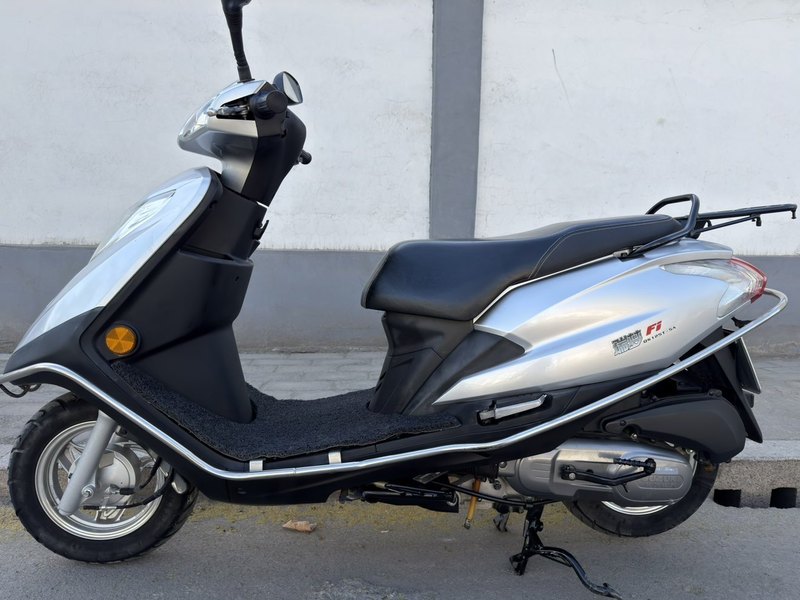 二手济南铃木瑞梦 UM125