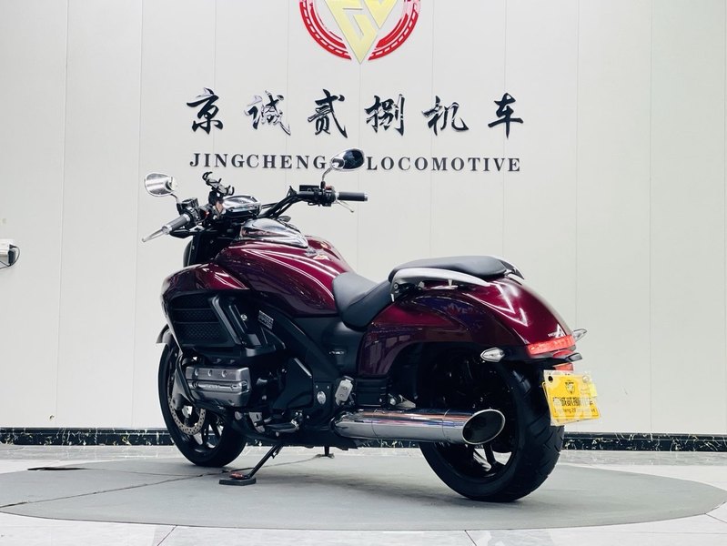 二手本田F6C Valkyrie