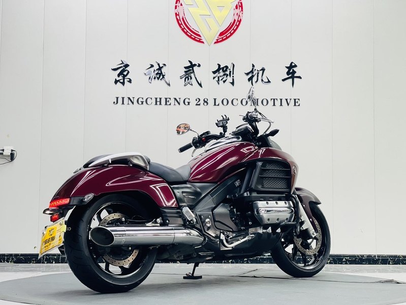 二手本田F6C Valkyrie