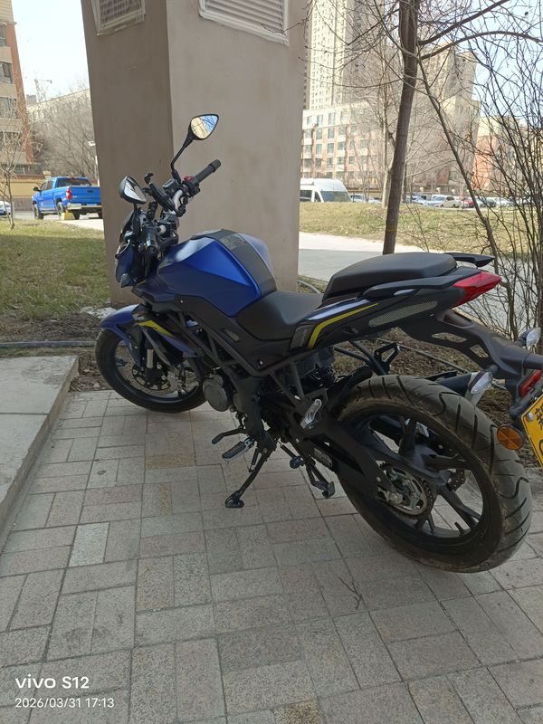 二手贝纳利红宝龙 TNT150i