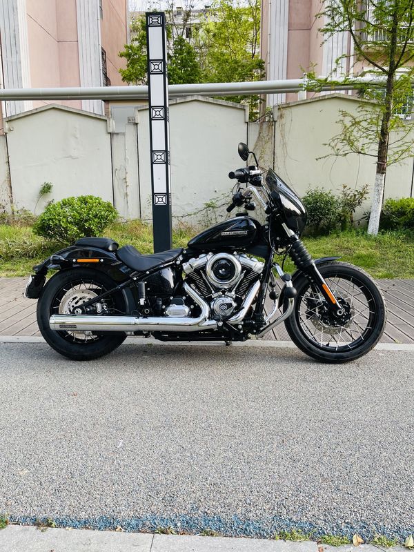 二手哈雷戴维森街霸 Street Bob