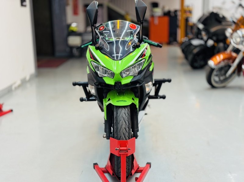二手川崎Ninja 400