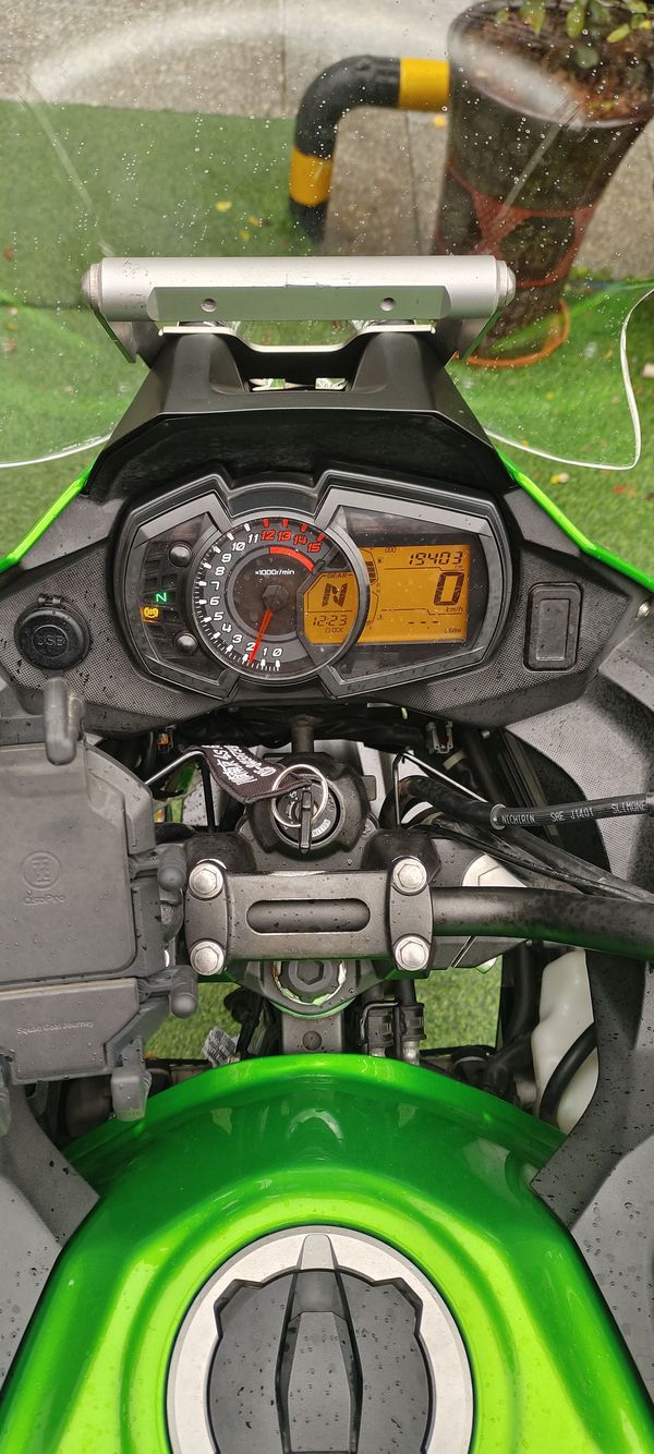 二手川崎Versys-X 300 