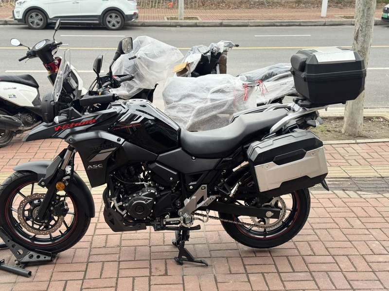 二手豪爵铃木DL250