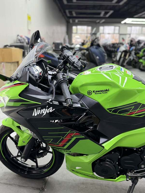 二手川崎Ninja 400