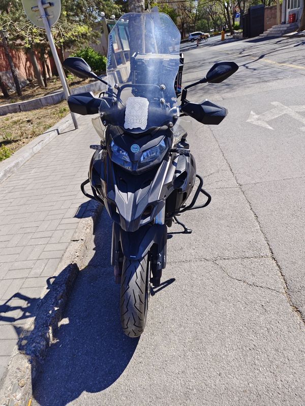 二手贝纳利金鹏 TRK502