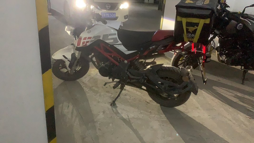 二手贝纳利小暴龙TNT125