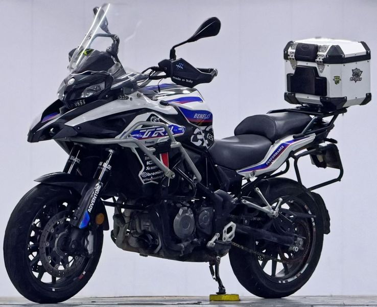 二手贝纳利金鹏 TRK502