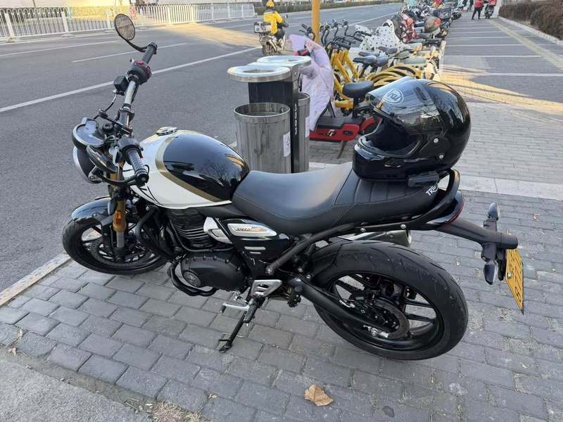 二手凯旋Speed 400