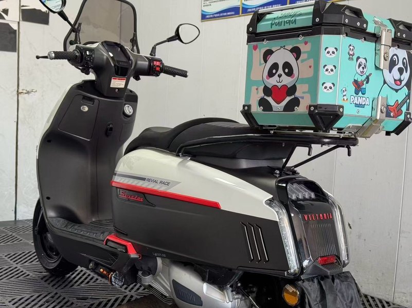 二手维多利亚Sixties 250Si