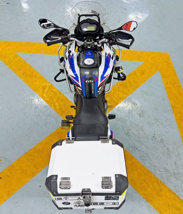 二手贝纳利金鹏 TRK502